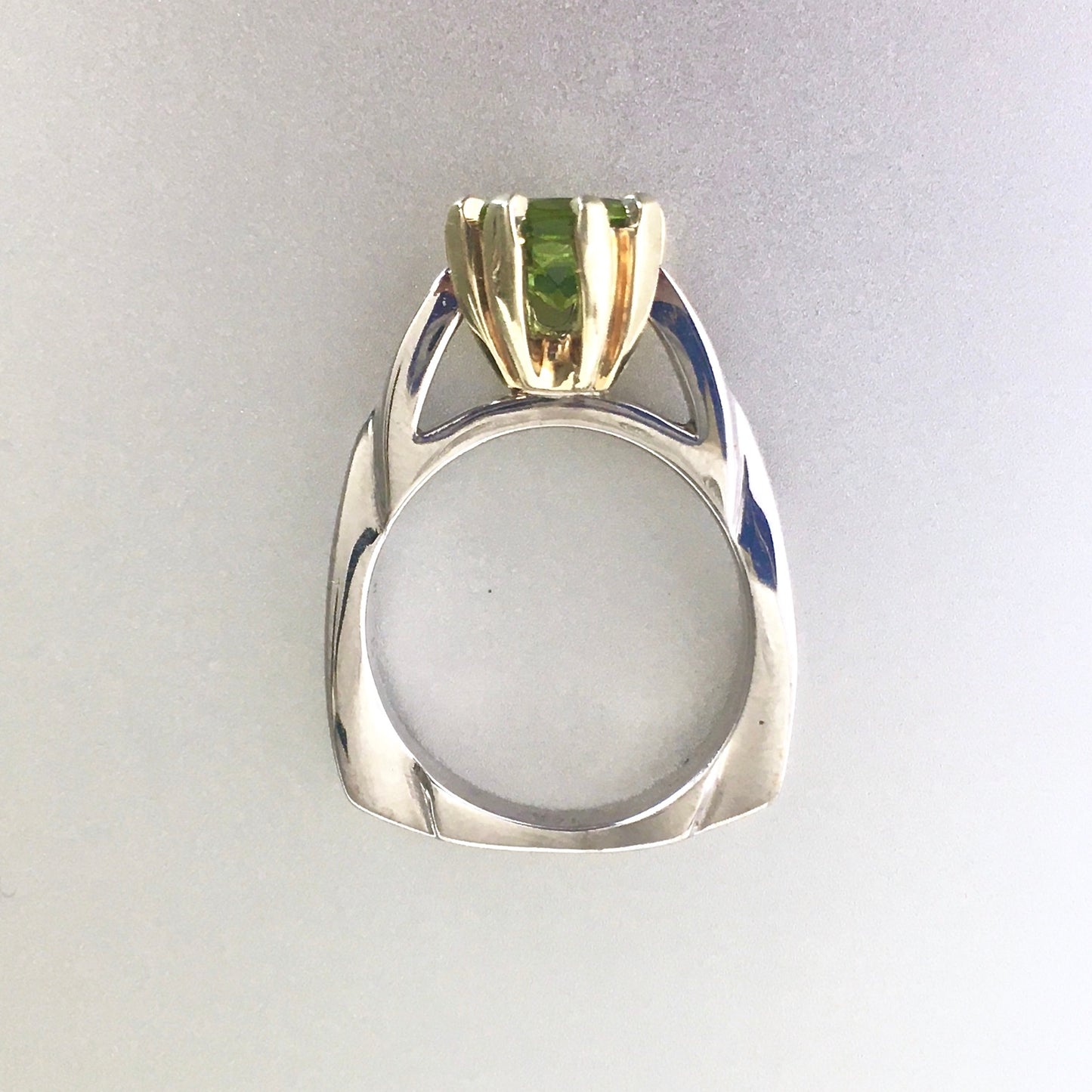 1.89 Flower Finger Peridot Ring